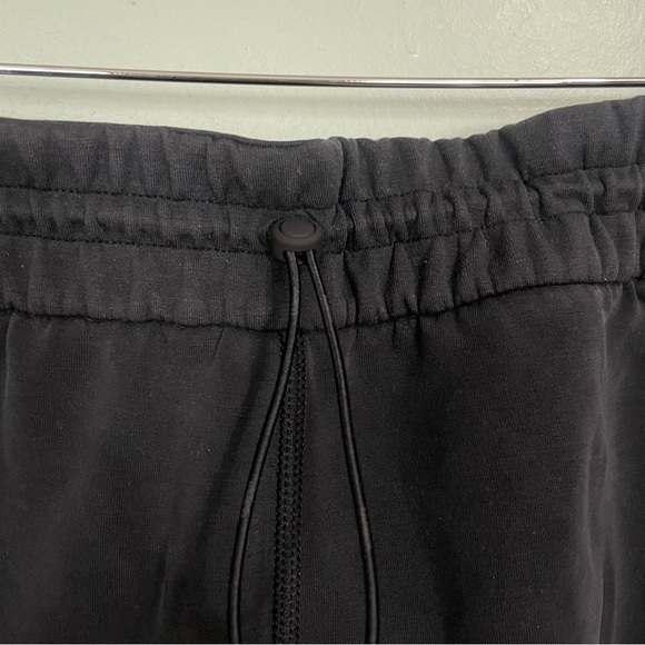 Lululemon Softstreme High Rise Short Black Sz 10 LW7CAXS - Picture 4 of 7